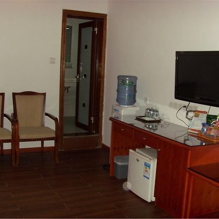 Heng Fu Lai Hotel Фошань Экстерьер фото