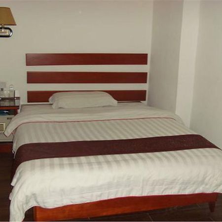 Heng Fu Lai Hotel Фошань Экстерьер фото