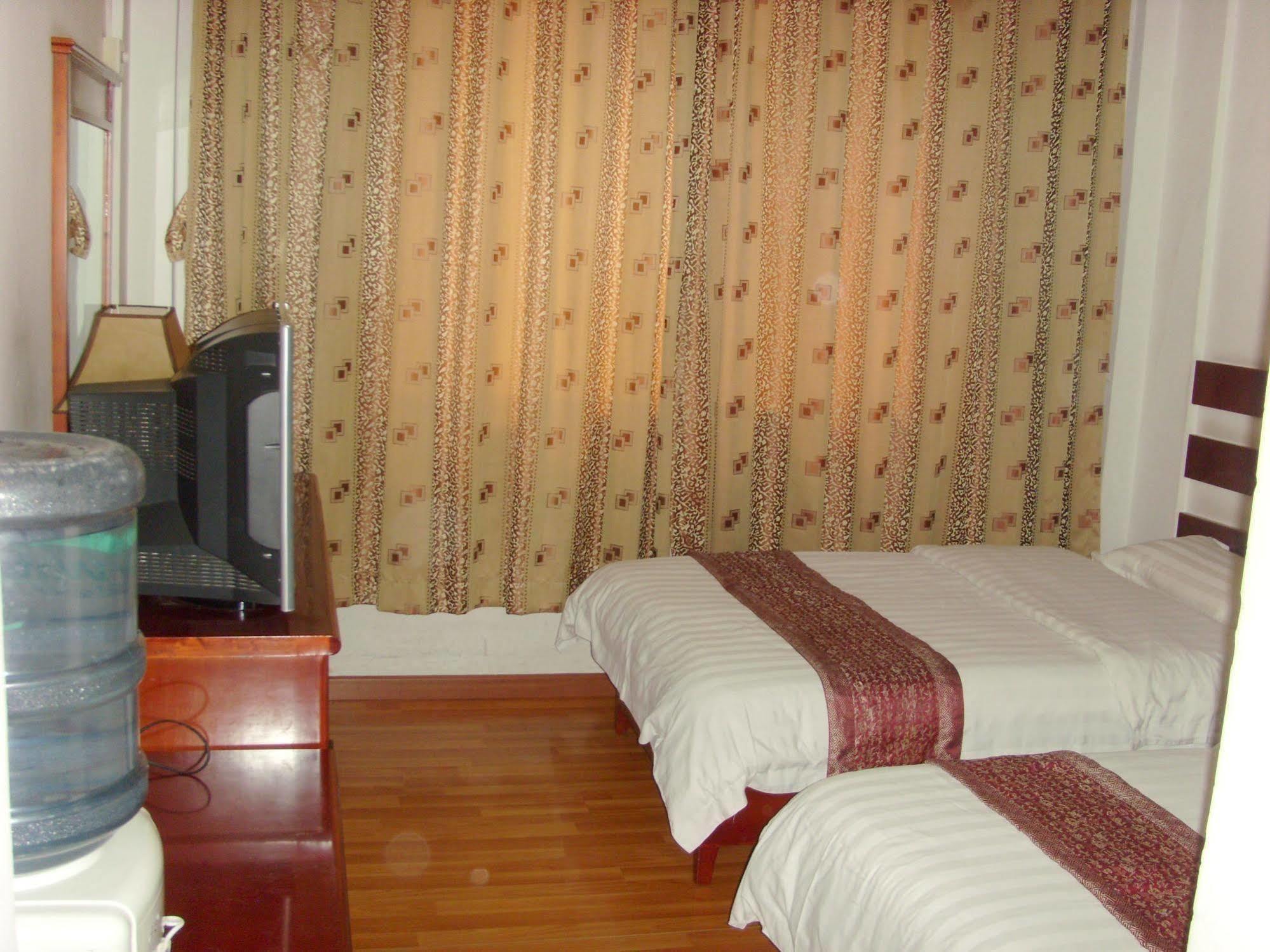 Heng Fu Lai Hotel Фошань Экстерьер фото