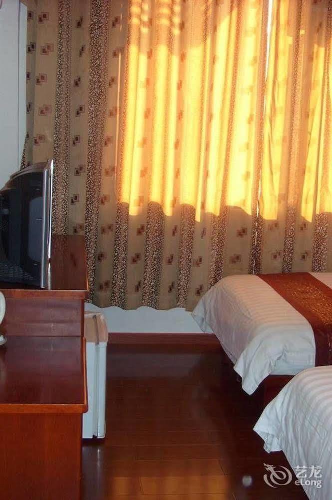 Heng Fu Lai Hotel Фошань Экстерьер фото